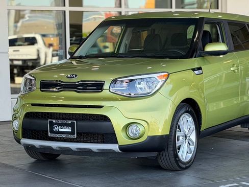 Used 2019 Kia Soul + FWD image 3