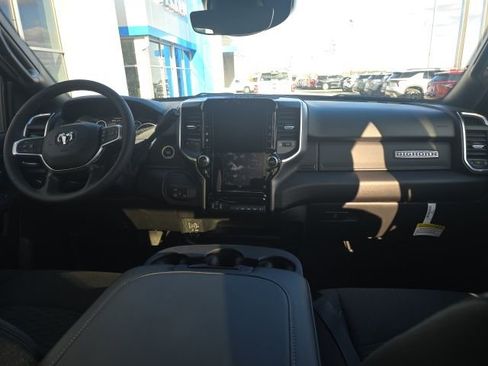Used 2025 RAM 2500 Big Horn image 18