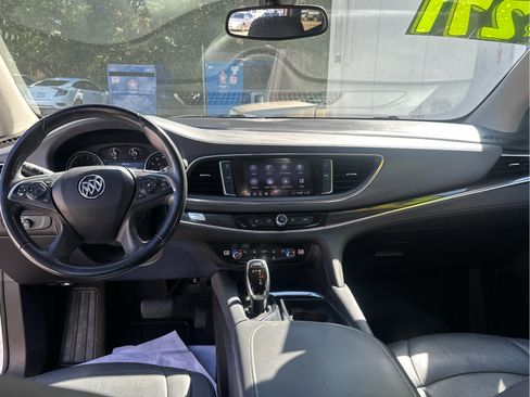 Used 2020 Buick Enclave Essence image 45