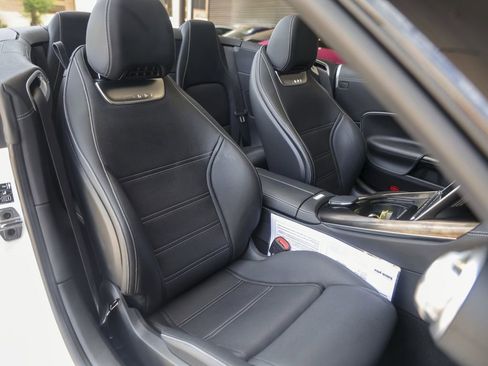 Used 2022 Mercedes-Benz SL 55 AMG 4MATIC image 40