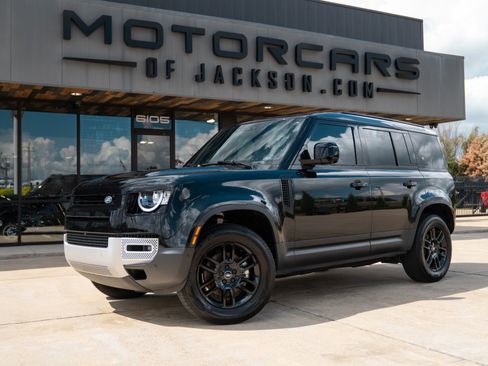 Used 2023 Land Rover Defender 110 S image 1