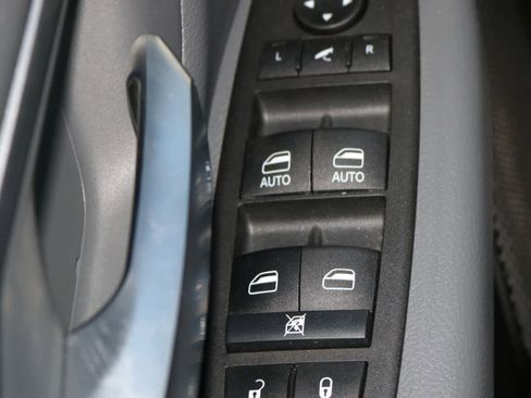 Used 2022 RAM 1500 Big Horn AWD/4WD image 21