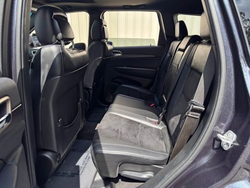 Used 2015 Jeep Grand Cherokee Altitude AWD/4WD image 42