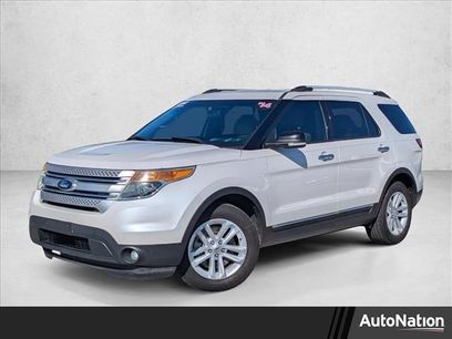 Used 2014 Ford Explorer XLT w/ Equipment Group 202A