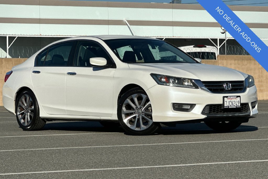 Used 2015 Honda Accord Sport image 2