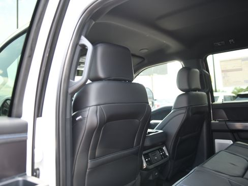 New 2026 Ford F250 Platinum AWD/4WD image 12