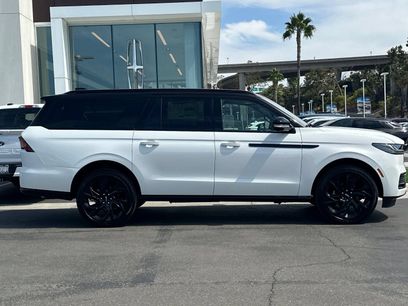 New 2027 Lincoln Navigator L Black Label