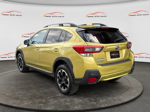 Used 2021 Subaru Crosstrek 2.0i Premium AWD/4WD image 8