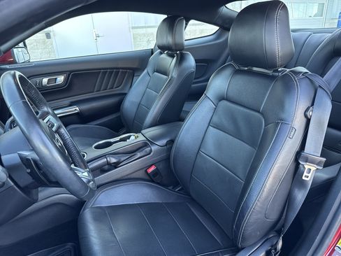 Certified 2019 Ford Mustang GT Premium image 22