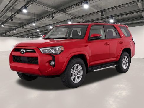 Used 2021 Toyota 4Runner SR5 AWD/4WD image 1