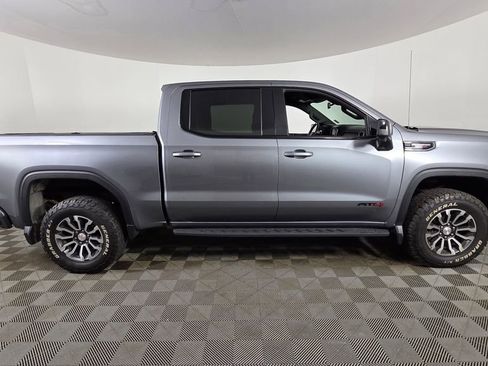 Used 2022 GMC Sierra 1500 AT4 w/ AT4 Carbonpro Edition AWD/4WD image 9