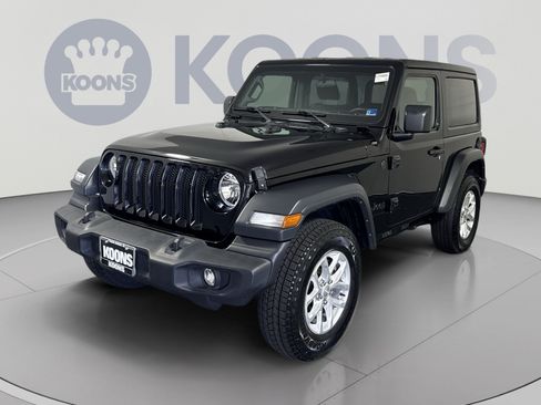 Used 2023 Jeep Wrangler Sport AWD/4WD image 1