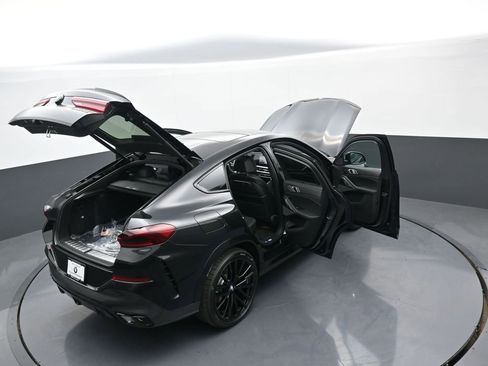 New 2026 BMW X6 xDrive40i w/ Executive Package AWD/4WD image 44