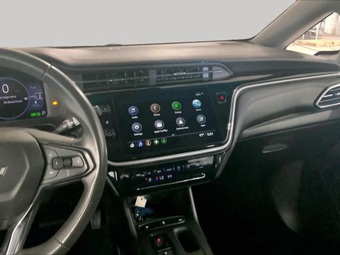 Used 2023 Chevrolet Bolt LT w/ Driver Confidence Package FWD image 6
