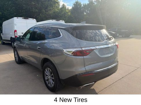 Used 2024 Buick Enclave Essence w/ Technology Package AWD/4WD image 10