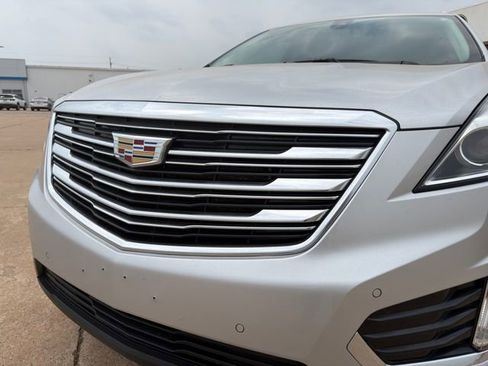 Used 2019 Cadillac XT5 Luxury AWD/4WD image 6