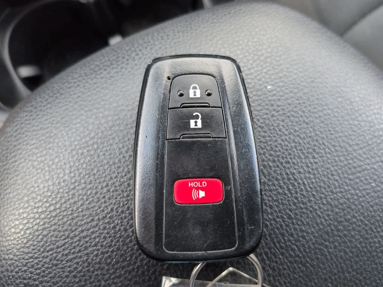 Certified 2025 Toyota RAV4 XLE FWD image 26