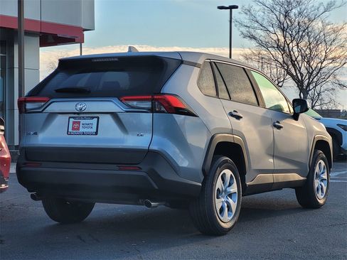 New 2025 Toyota RAV4 LE image 4