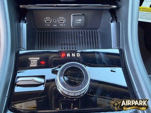 New 2026 Jeep Grand Cherokee Altitude AWD/4WD image 21