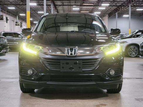 Used 2022 Honda HR-V EX image 2