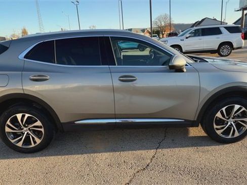 Used 2023 Buick Envision Essence image 40