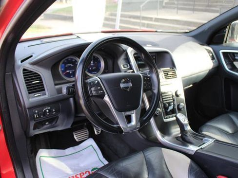 Used 2013 Volvo XC60 T6 image 12