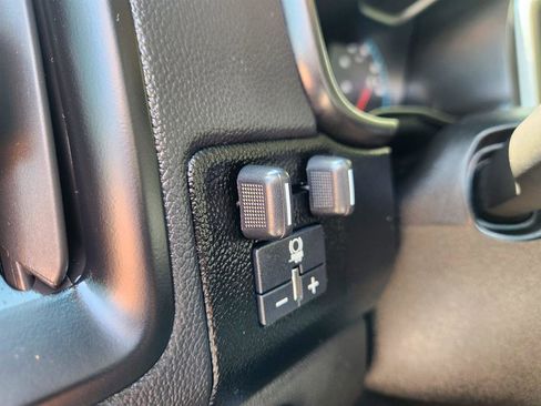 Used 2022 Chevrolet Colorado ZR2 w/ ZR2 Dusk Special Edition image 29