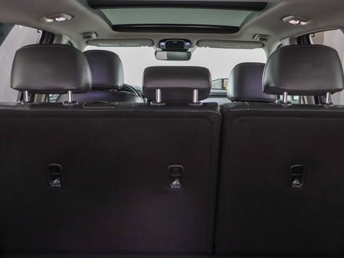 Used 2021 Hyundai Santa Fe SEL w/ Convenience + Premium Package image 29