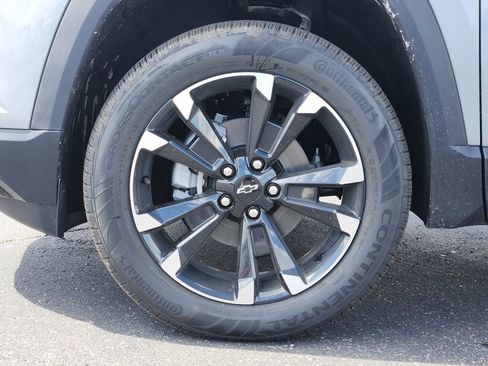 New 2026 Chevrolet Equinox RS w/ Safety and Technology Package image 7