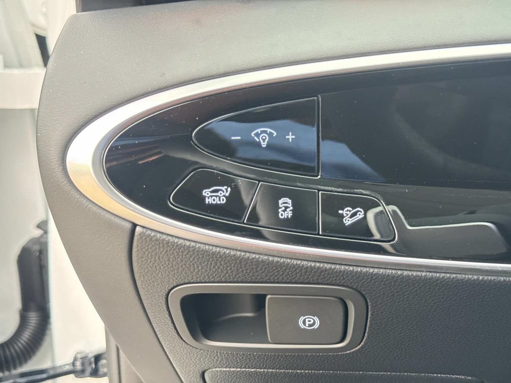 New 2026 Genesis GV70 2.5T Select AWD/4WD image 24