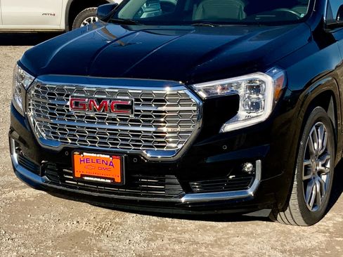 Used 2022 GMC Terrain Denali image 9