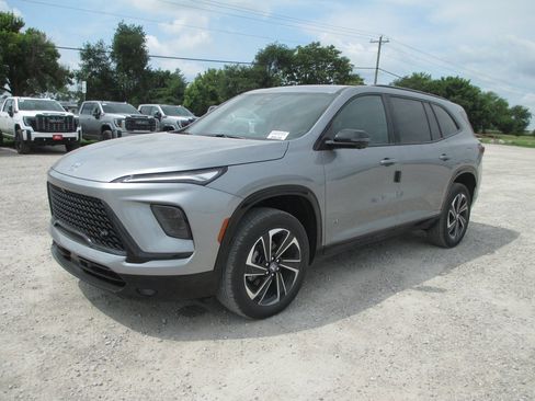 New 2026 Buick Enclave Sport Touring image 11