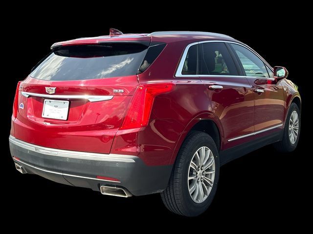 Used 2017 Cadillac XT5 Luxury w/ Driver Awareness Package FWD image 10