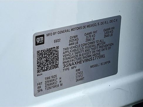 Used 2022 Chevrolet Equinox LS w/ LS Convenience Package image 28