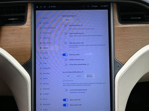 Used 2021 Tesla Model X Long Range AWD/4WD image 29