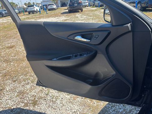 Used 2024 Chevrolet Malibu LT image 18