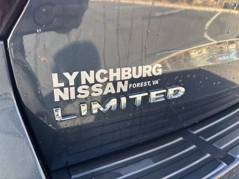 Used 2024 Ford Expedition Max Limited image 16