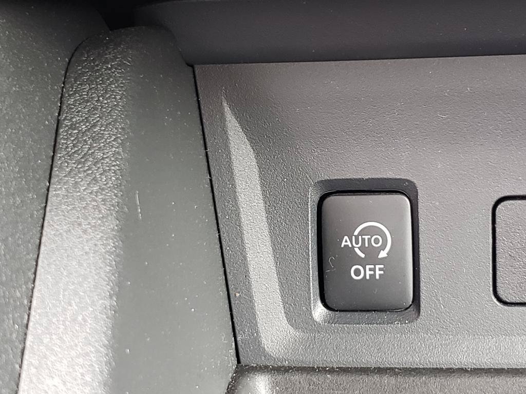 Certified 2025 Nissan Sentra SV w/ All-Weather Package FWD image 35