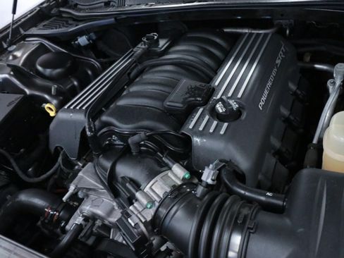 Used 2021 Dodge Challenger R/T Scat Pack RWD image 9