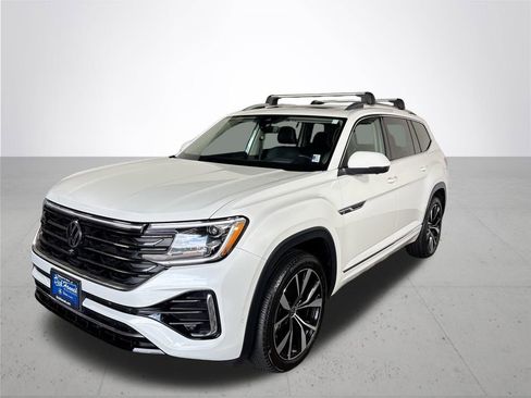 Used 2024 Volkswagen Atlas SEL Premium R-Line AWD/4WD image 2