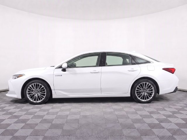 Used 2021 Toyota Avalon Limited w/ Advanced Safety Package FWD image 7