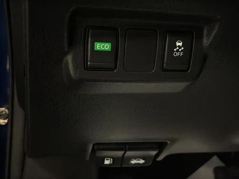 Used 2019 Nissan Sentra S image 25