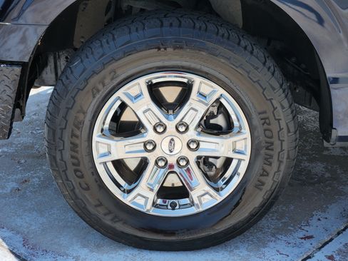 Used 2022 Ford F150 XLT w/ Equipment Group 302A High AWD/4WD image 14