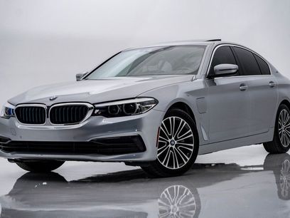 Used 2019 BMW 530e xDrive w/ Convenience Package