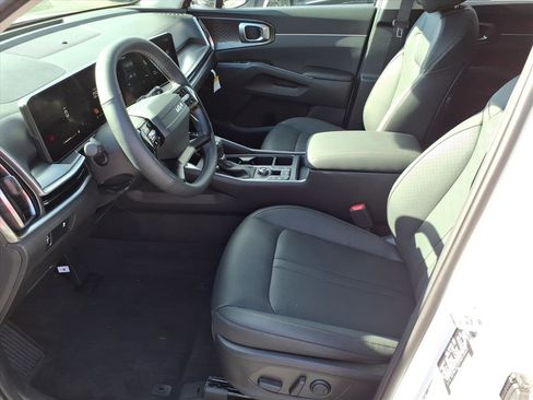 New 2026 Kia Sorento S AWD/4WD image 9