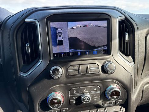 Used 2020 GMC Sierra 1500 Denali w/ Denali Premium Package image 10