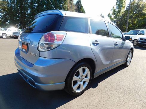 Used 2007 Toyota Matrix XR image 2