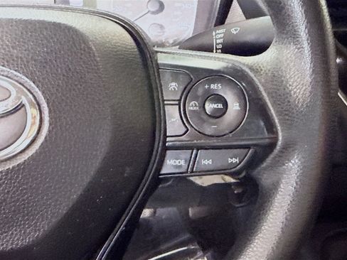 Used 2023 Toyota Corolla LE FWD image 15