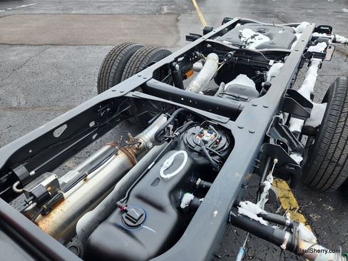 New 2026 RAM 3500 Tradesman image 18