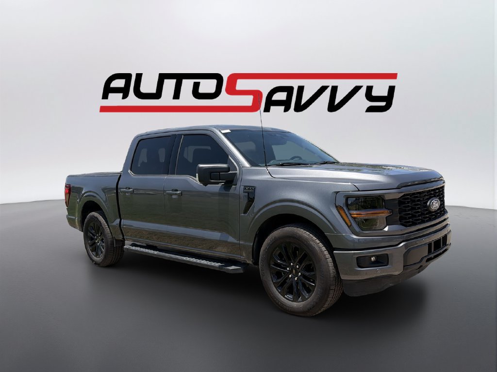 Used 2025 Ford F150 XLT w/ Equipment Group 302A MID RWD image 3